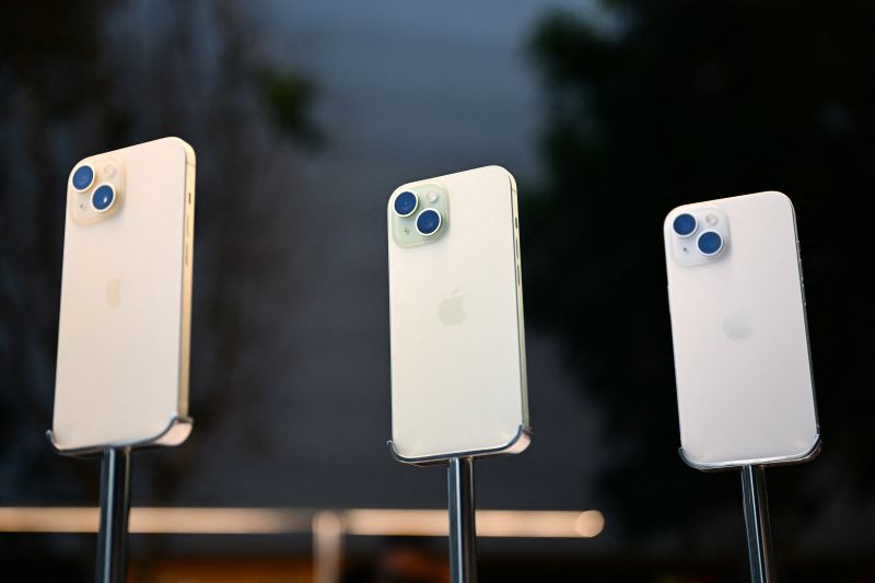 The Apple iPhone 15 series is displayed for sale at The Grove Apple retail store on release day in Los Angeles, California, on September 22, 2023.
