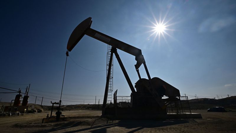 Oil prices jump on escalating tensions in the Middle East