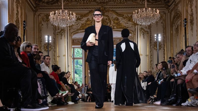 Off-White is On-Track: A Thrilling Sports-Inspired Fashion Show in Paris