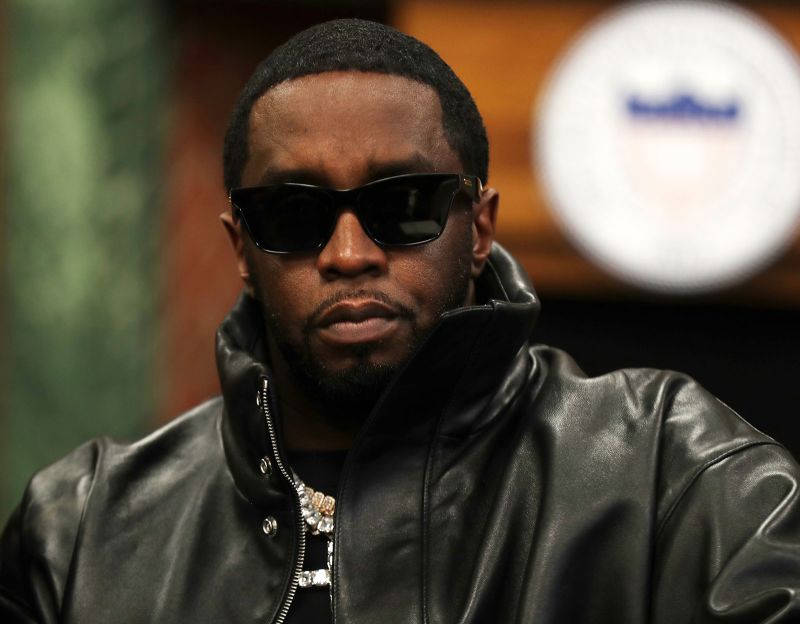 O acusador de Diddy fala pela primeira vez sobre suas alegações de assédio sexual: 'Eu me senti