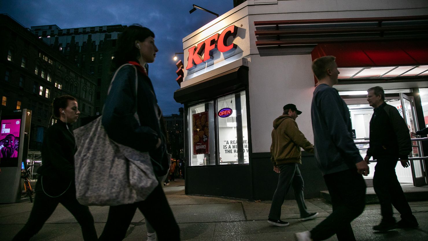 KFC added new $5 bowls this week in an effort to capture hungry diners.