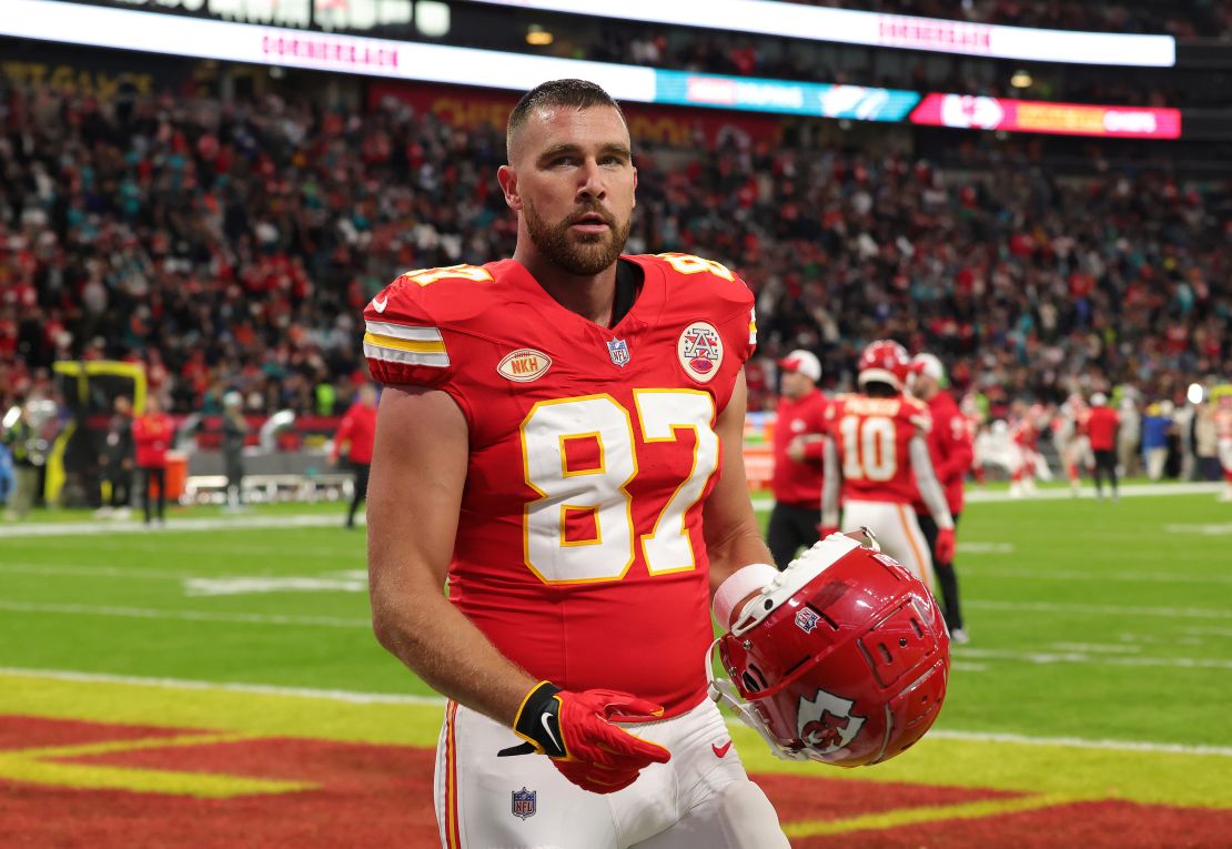 Travis Kelce flew to Buenos Aires last week to watch Taylor Swift perform.