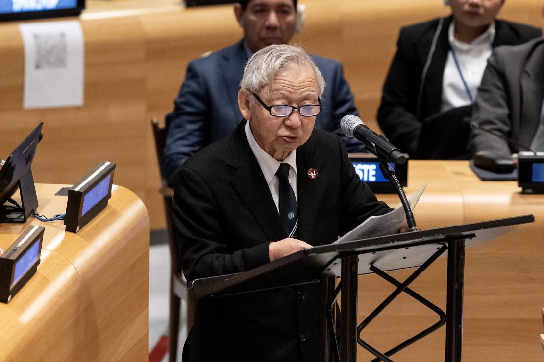 Atomic bomb survivor Sueichi Kido of Nagasaki, who was exposed at the age of 5, speaks at a meeting on the prohibition of nuclear weapons at UN Headquarters in November 2023.