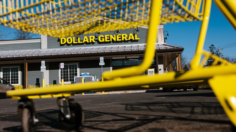 Dollar General warns low-income Americans’ finances are getting worse - CNN