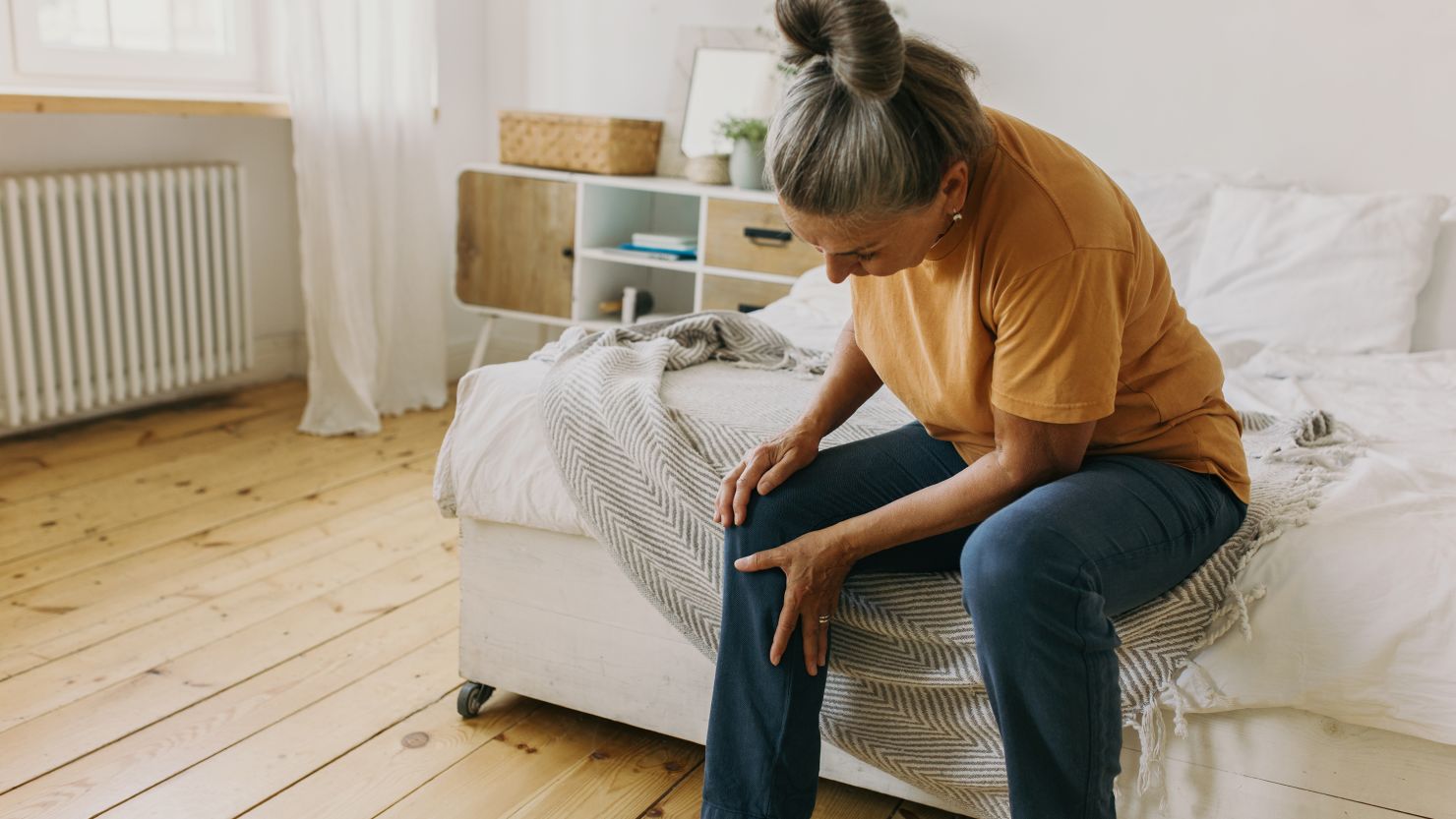 Knee pain in the US increased 65% over the past 20 years. Easy exercises can help