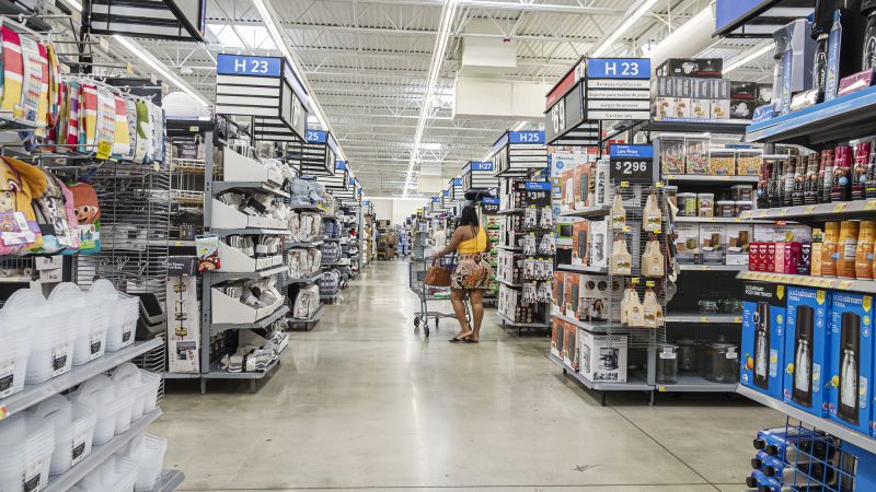 Китай оказва натиск върху Walmart. That could mean higher prices for US customers