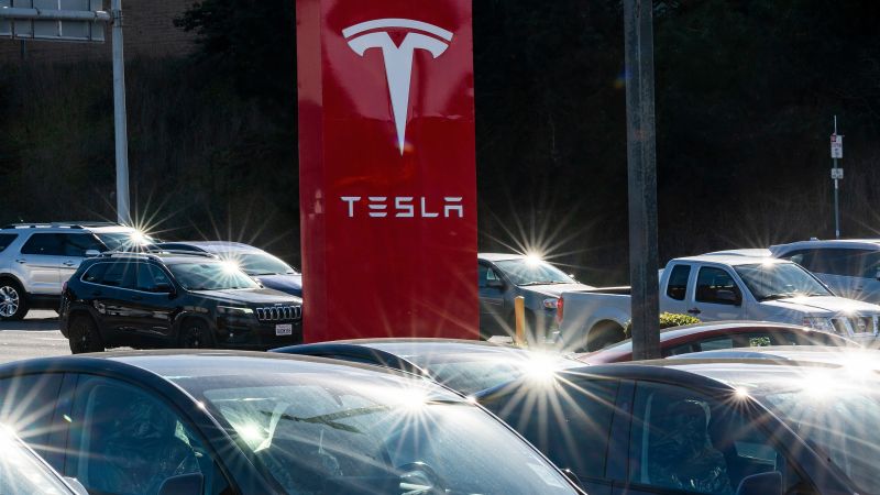 Elon Musk zegt dat aandeelhouders van Tesla 'onmiddellijk' zullen stemmen om Delaware te verlaten en naar Texas te verhuizen Elon Musk zegt dat aandeelhouders van Tesla 'onmiddellijk' zullen stemmen om Delaware te verlaten en naar Texas te verhuizen