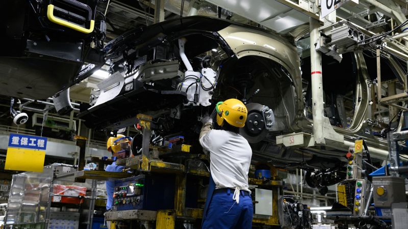 Read more about the article Japan avoids recession after quarterly economic growth data is revised up – CNN