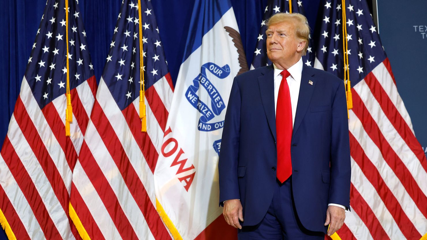 Trump will win Iowa Republican caucuses, CNN projects | CNN Politics
