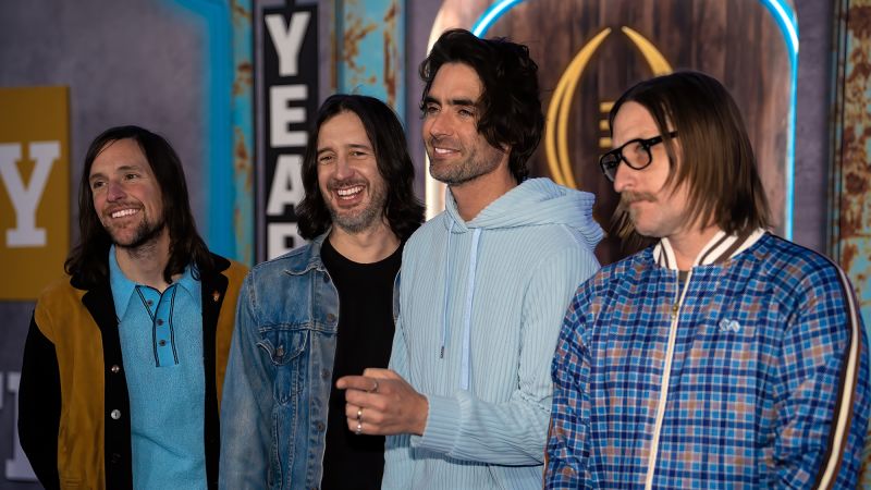 Police in Missouri college town shut down The All-American Rejects’ backyard gig – but say they let them play one final song