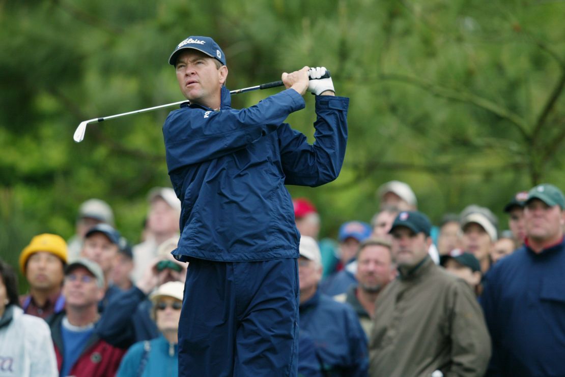 Love en route to his second Players Championship title in 2003.