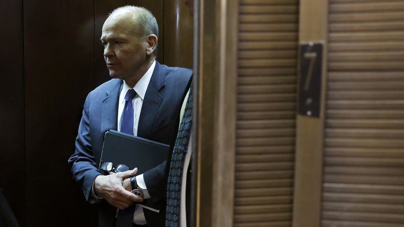 How does Boeing CEO Dave Calhoun still have a job?