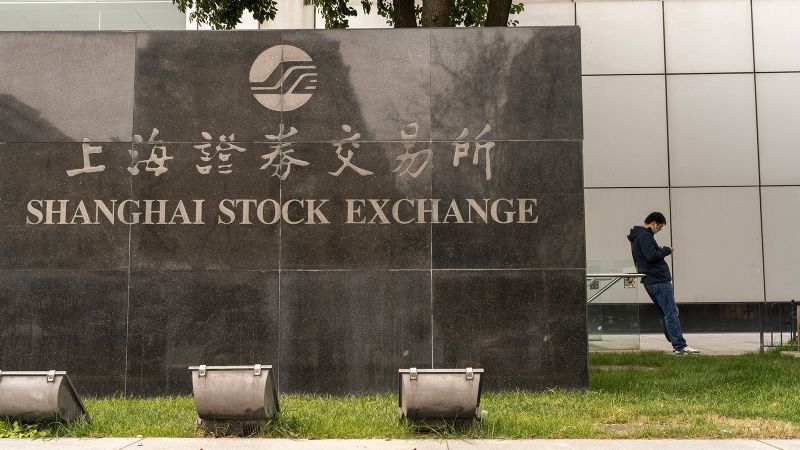 Read more about the article Angry Chinese take to US Embassy’s social media account to vent about plunging stock market – CNN