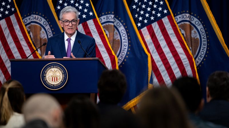 Служителите на Федералния резерв продължават да се тревожат че инфлацията