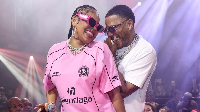 MIAMI, FLORIDA - FEBRUARY 2: Ashanti and Nelly perform at E11EVEN Miami during the 10th Anniversary of E11EVEN celebration on February 2, 2024 in Miami, Florida. (Photo by Alexander Tamargo/Getty Images for E11EVEN)