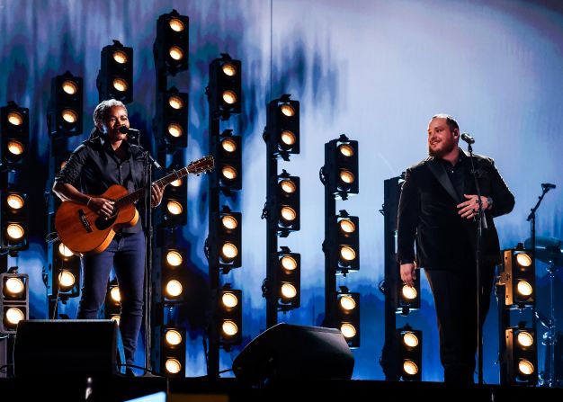 Tracy Chapman and Luke Combs <a href="https://www.cnn.com/2024/02/04/entertainment/tracy-chapman-performs-fast-car-with-luke-combs-in-surprise-grammys-appearance/index.html">perform Chapman's classic song "Fast Car" together</a>. Chapman closed the 1989 show with the song.