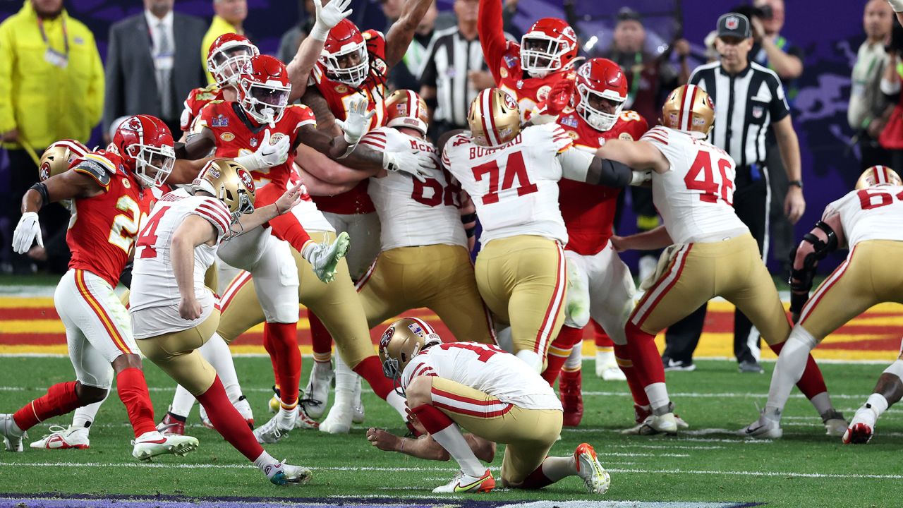 LAS VEGAS, NEVADA - FEBRUARY 11: Jake Moody #4 of the San Francisco 49ers kicks a 27 yard field goal in overtime against the Kansas City Chiefs during Super Bowl LVIII at Allegiant Stadium on February 11, 2024 in Las Vegas, Nevada. (Photo by Steph Chambers/Getty Images)