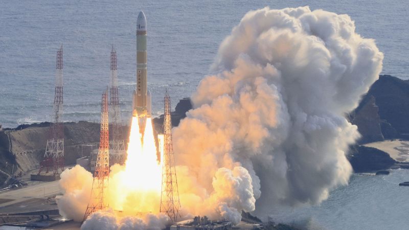 Японската космическа агенция съобщи че успешно е изстреляла своята флагманска