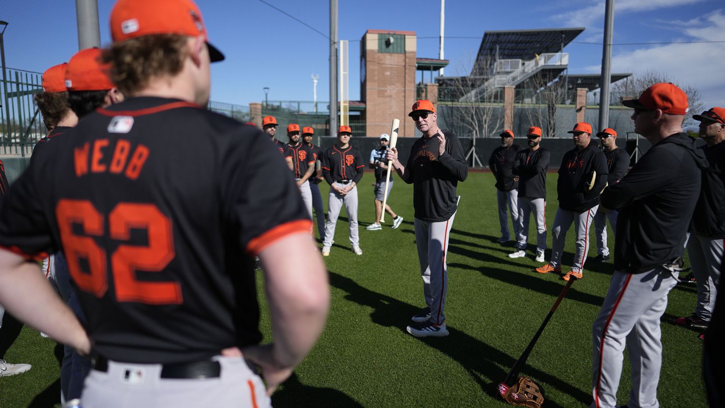 Bob Melvin: San Francisco Giants manager implements new policy