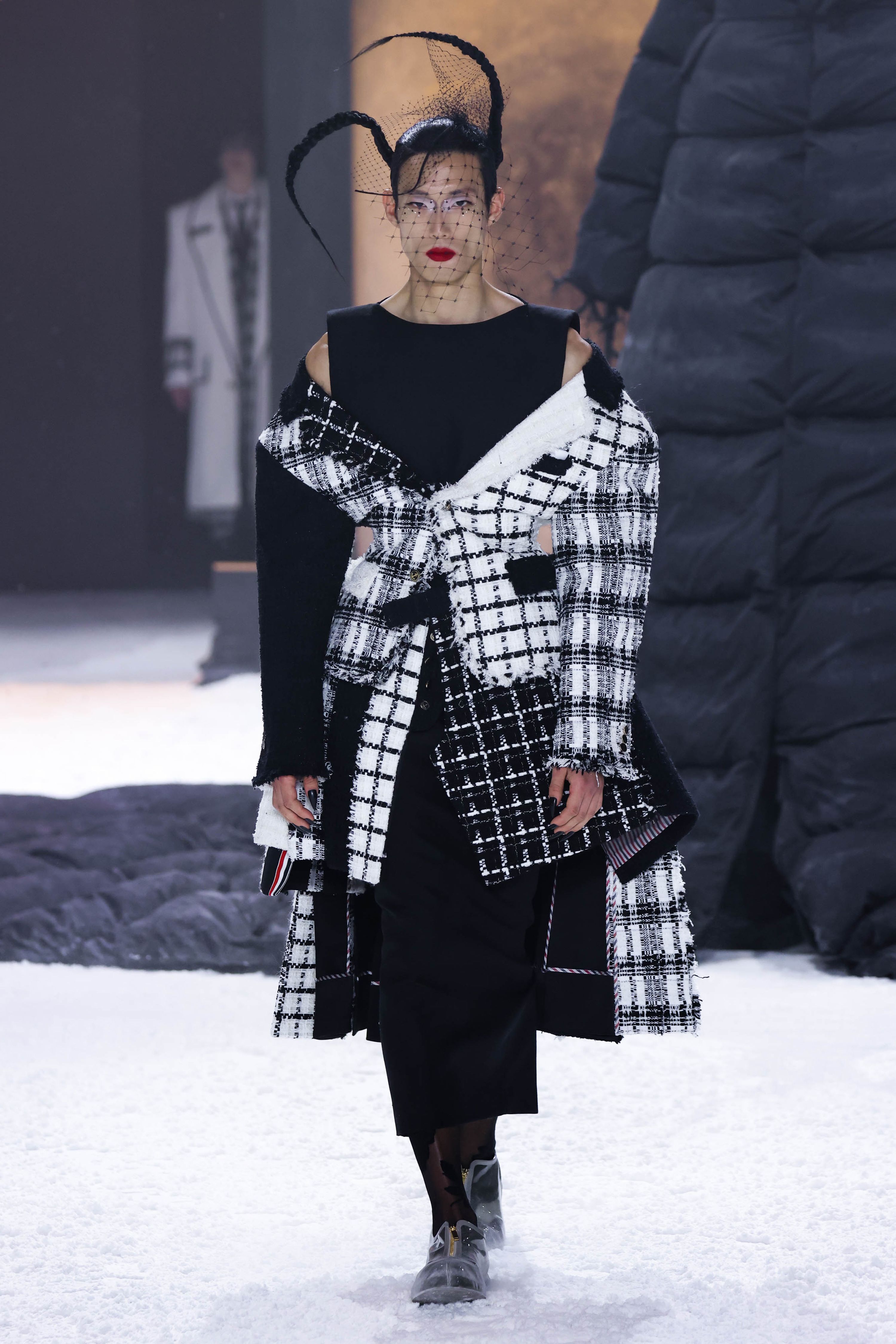 Ludovic de Saint Sernin 2024-2025 Fall Winter Womens Runway