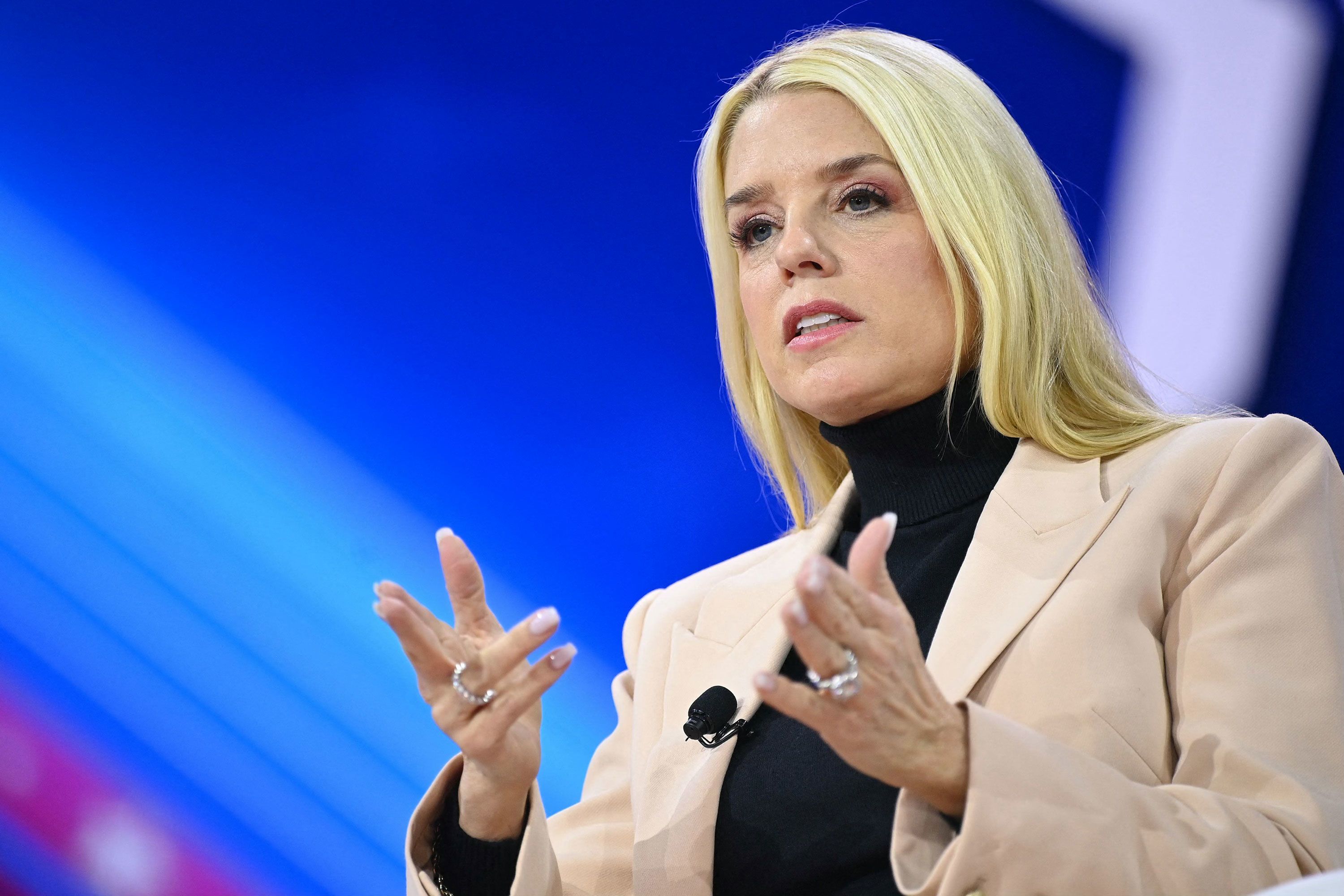 Legal analyst weighs in on Trump's thinking with Bondi pick
