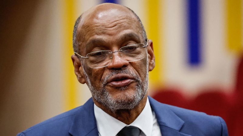 САЩ искат от министър-председателя на Хаити Хенри да „продължи напред“ в процес, който ще доведе до избори