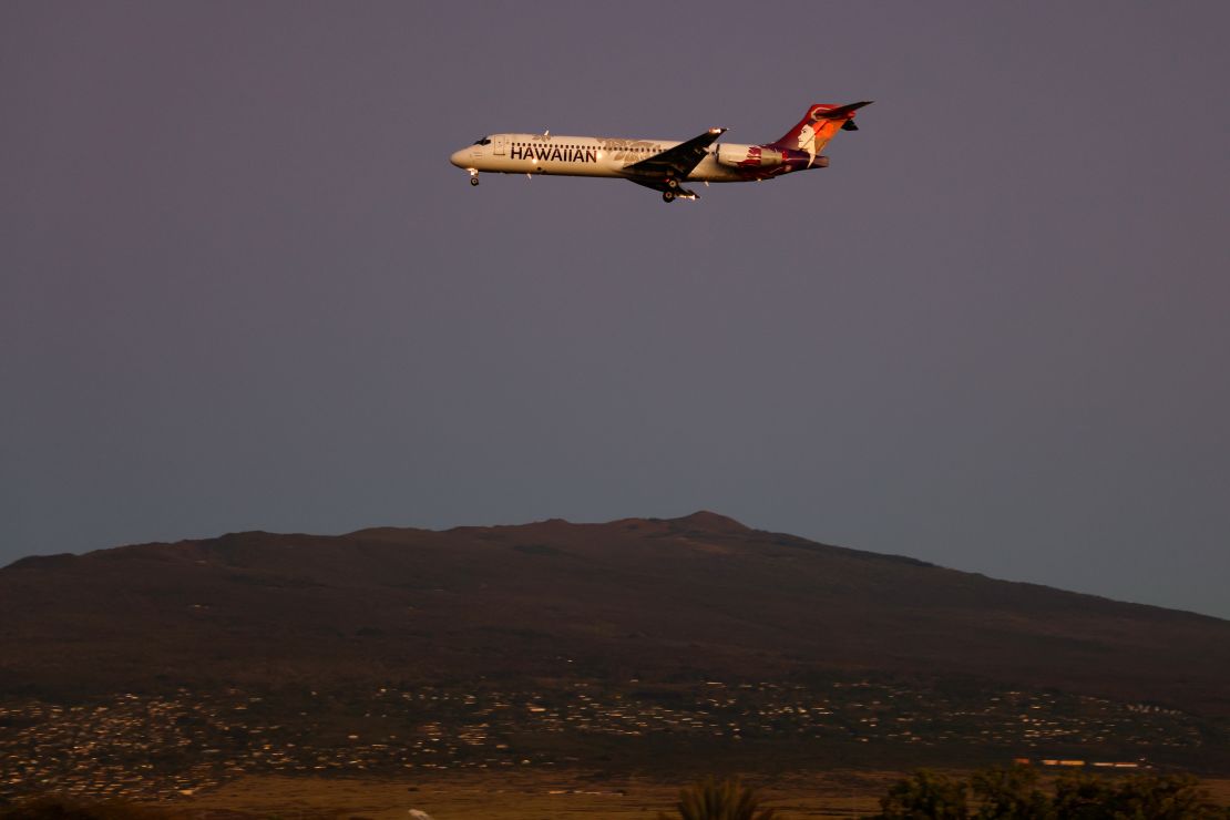 A Hawaiian Airlines flight approaches Ellison Onizuka Kona International Airport at Keahole on the island of Hawaii on January 18, 2024. A 2022 incident of turbulence aboard a Hawaiian Airlines flight injured dozens.