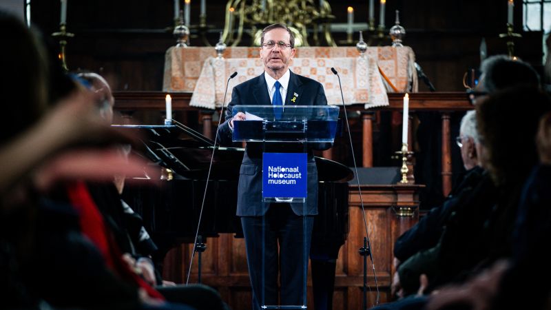 Израелският президент Исак Херцог присъства на откриването на Националния музей