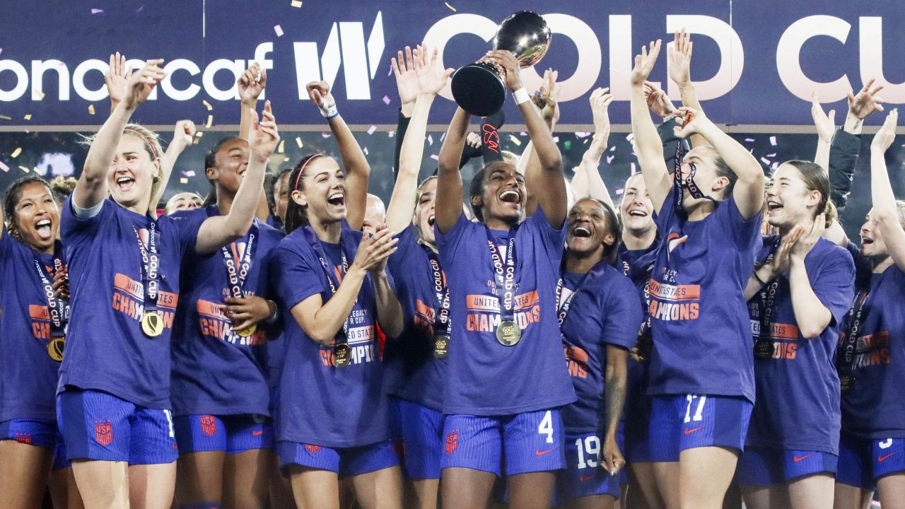 Team USA celebrates winning the final of the CONCACAF Women's Gold Cup final football match between the USA and Brazil at the Snapdragon Stadium in San Diego, California, on March 10, 2024. (Photo by Sandy Huffaker / AFP) (Photo by SANDY HUFFAKER/AFP via Getty Images)