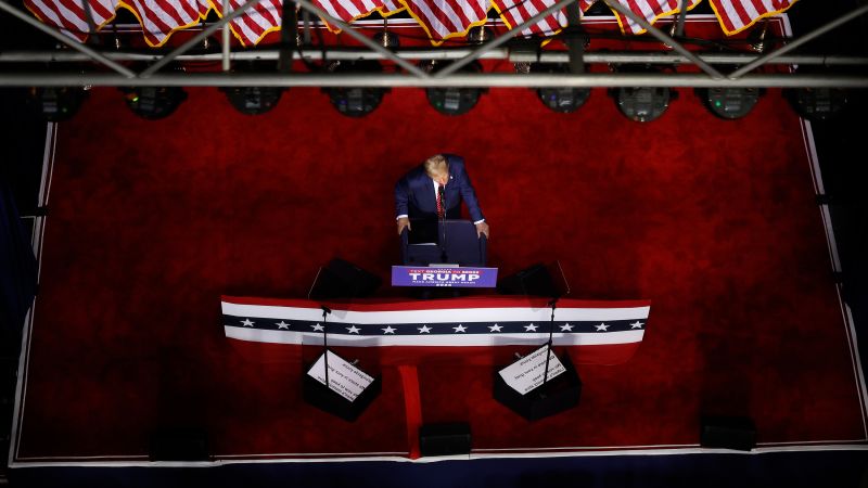 Тръмп се отправя към Охайо преди конкурентните първични избори в Сената с огромни залози за ноември