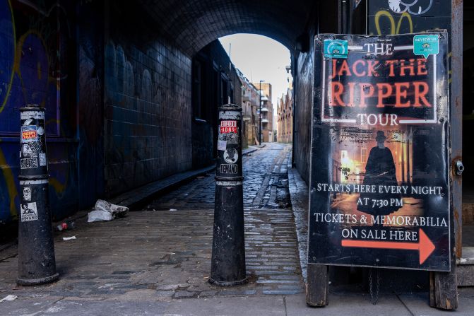 A poster advertising a tour in London abut the notorious and unidentified serial killer known as Jack the Ripper.