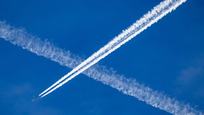 It’s a bird! It’s a plane! It’s a chemtrail? A new conspiracy theory finds traction at Kennedy’s HHS