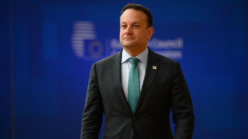 Премиерът Лео Варадкар шокира Ирландия когато откровено обяви миналата седмица