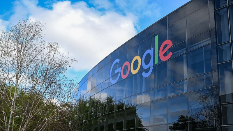 Google скочи, след като изкупи обратно милиарди долари от собствените си акции