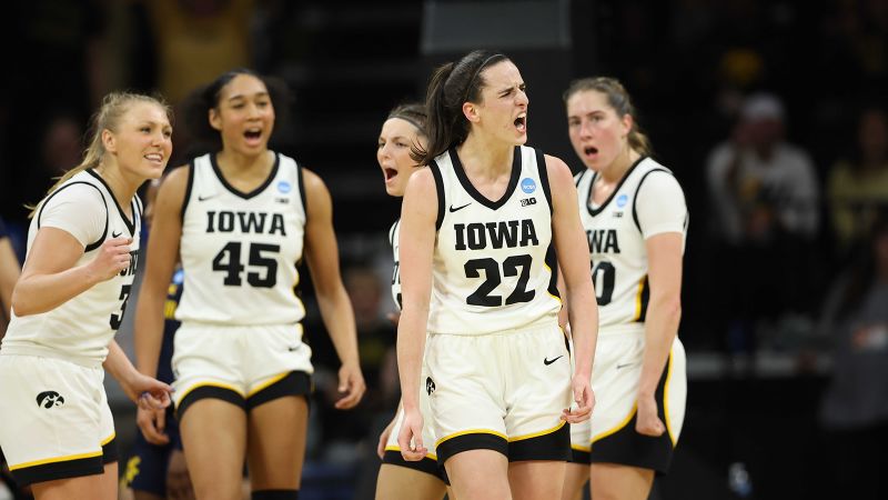 Caitlin Clark Leads Iowa Hawkeyes to Victory in NCAA Women\'s Basketball Tournament