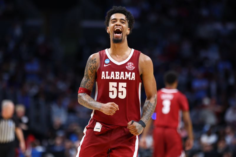 Aaron Estrada celebrates during Alabama's game against the North Carolina Tar Heels.