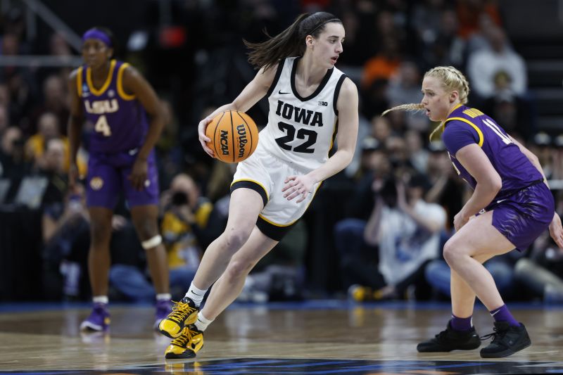 Final Four women s prices It ll cost more to see Caitlin Clark game than the men s CNN Business