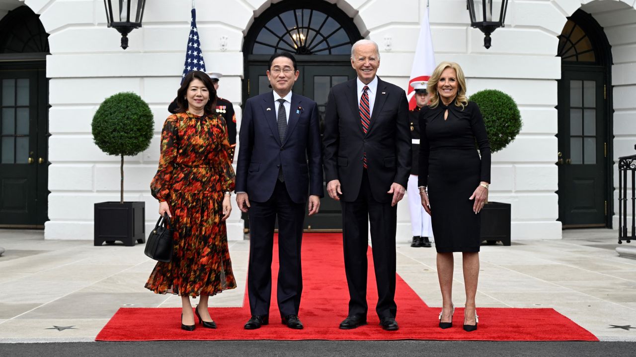 US President Joe Biden and First Lady Jill Biden welcome Japan's Prime Minister Fumio Kishida and his spouse Yuko Kishida at the South Portico of the White House in Washington, DC, on April 9, 2024. (Photo by ANDREW CABALLERO-REYNOLDS / AFP) (Photo by ANDREW CABALLERO-REYNOLDS/AFP via Getty Images)