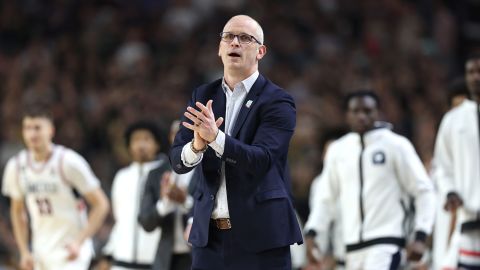 GLENDALE, ARIZONA - APRIL 08: Head coach Dan Hurley of the Connecticut Huskies reacts in the first half against the Purdue Boilermakers during the NCAA Men's Basketball Tournament National Championship game at State Farm Stadium on April 08, 2024 in Glendale, Arizona. (Photo by Jamie Squire/Getty Images)