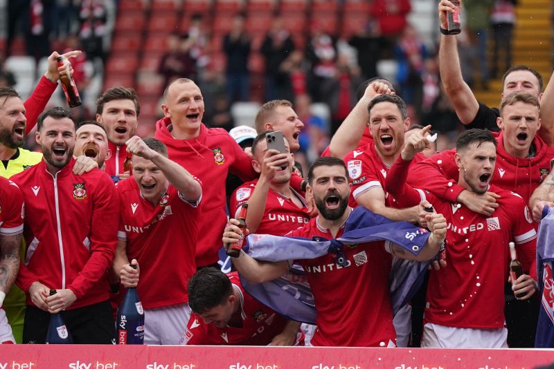 Wrexham secures promotion with magnificent 6-0 vic