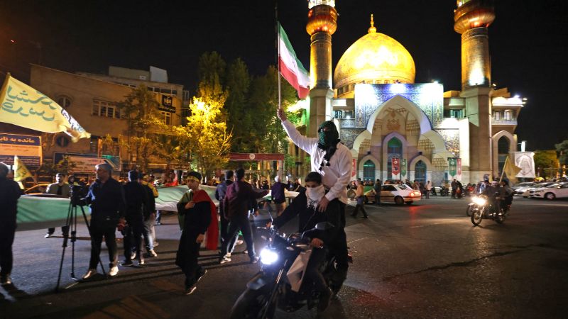 Атаката на Иран изглеждаше планирана да минимизира жертвите, като същевременно увеличи максимално зрелището