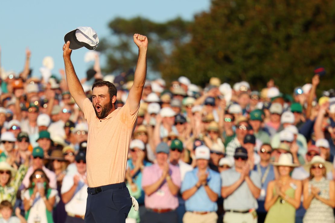 Scottie Scheffler celebrates his second Masters crown.