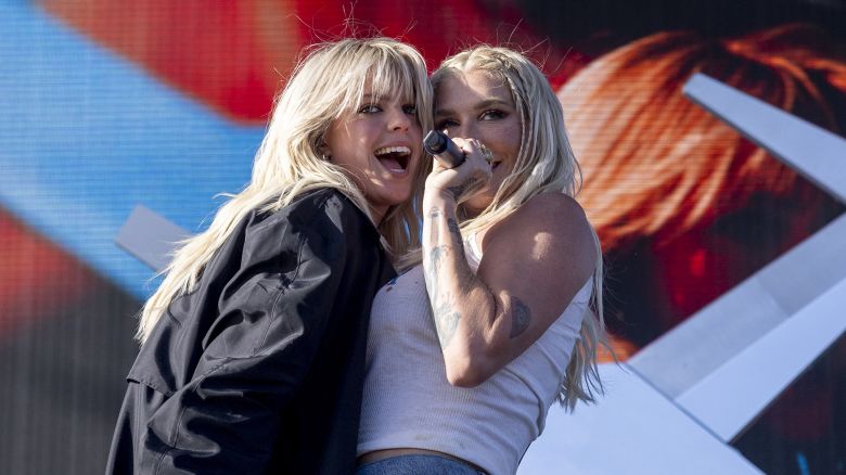INDIO, CALIFORNIA - APRIL 14: (FOR EDITORIAL USE ONLY) ReneâÂ© Rapp and Kesha perform onstage at the 2024 Coachella Valley Music and Arts Festival at Empire Polo Club on April 14, 2024 in Indio, California. (Photo by Emma McIntyre/Getty Images for Coachella)