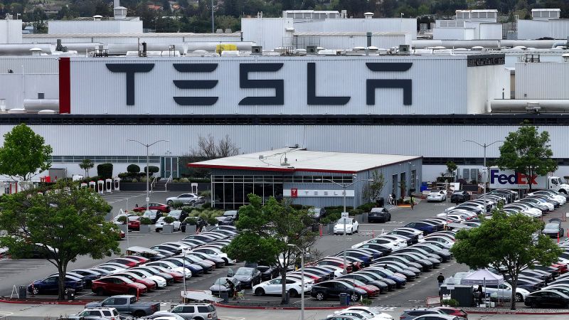 Safety regulator probing whether Tesla’s recall of 2 million vehicles with Autopilot was adequate to fix safety threat