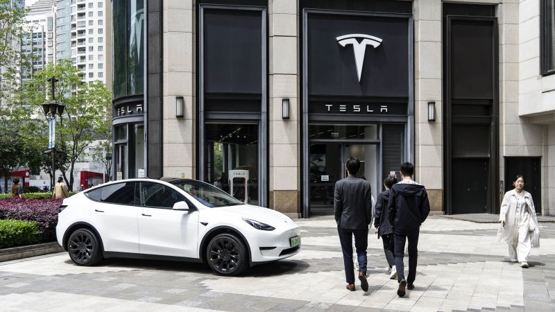 Tesla преодолява още едно препятствие пред пускането на напълно самостоятелно шофиране в Китай