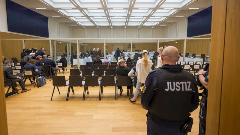 Девет обвинени в крайнодесен заговор за сваляне на германското правителство отиват на съд