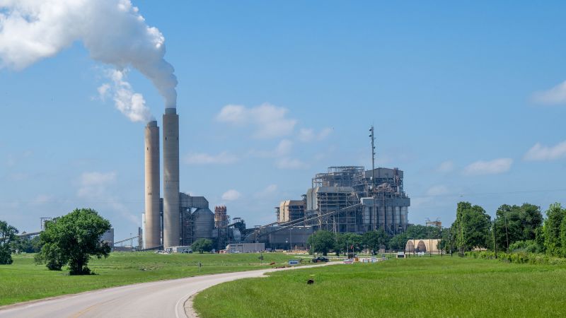 Trump EPA drafting a rule that would undo decades of progress on limiting pollution from power plants | CNN