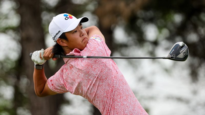 16-годишният аматьор Крис Ким удиви света на голфа, като направи удар в дебюта на PGA Tour