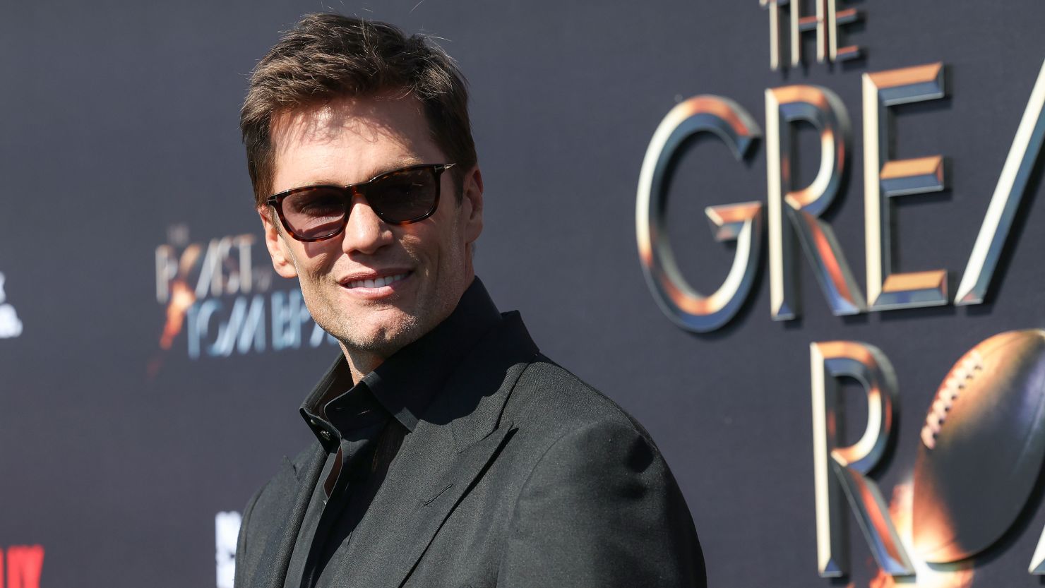 Tom Brady is roasted by Rob Gronkowski, Kim Kardashian, and others in Netflix's 'The Greatest Roast of All Time' 3 Tom Brady gets roasted by Rob Gronkowski, Kim Kardashian and more in Netflix's 'The Greatest Roast of All Time' | CNN