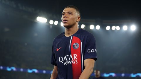 PARIS, FRANCE - MAY 07: Kylian Mbappe of Paris Saint-Germain looks dejected as he leaves the field after defeat to Borussia Dortmund during the UEFA Champions League semi-final second leg match between Paris Saint-Germain and Borussia Dortmund at Parc des Princes on May 07, 2024 in Paris, France. (Photo by Richard Heathcote/Getty Images)